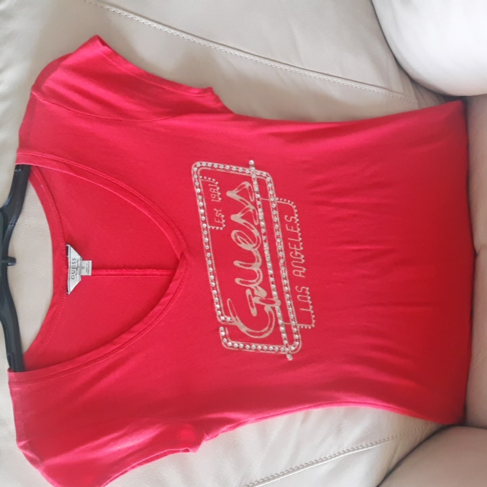 Guess t-shirt